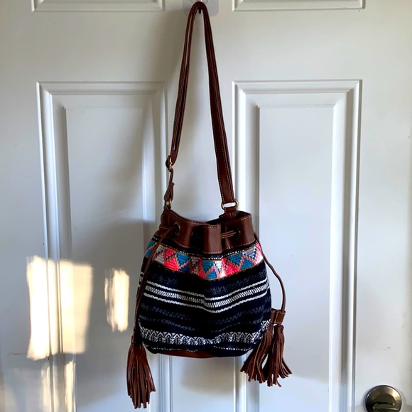 Source Unknown Handbags - Bohemian Crossbody Shoulder Bucket Bag w/ Drawstrings Adjustable Strap